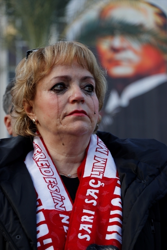 İzmir'de hayat durdu