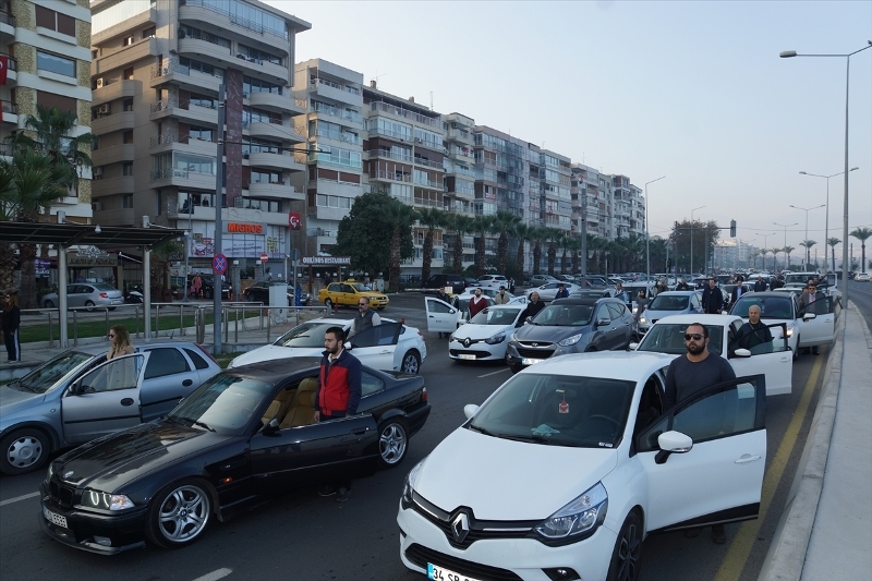 İzmir'de hayat durdu