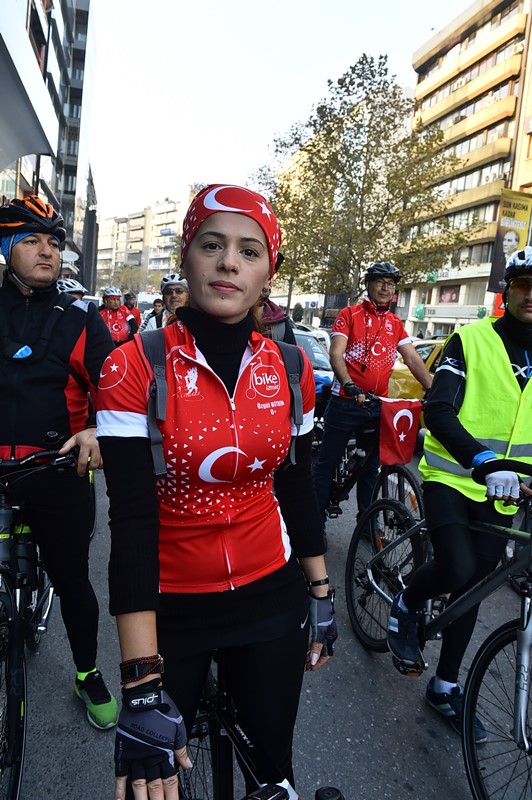 İzmir'de hayat durdu