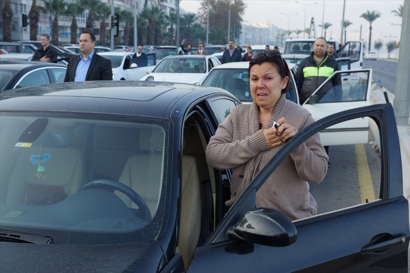 İzmir'de hayat durdu