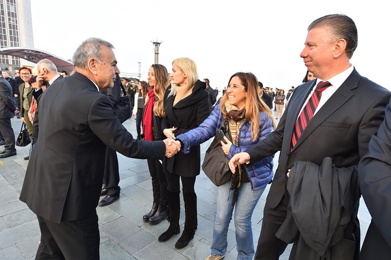 İzmir'de hayat durdu