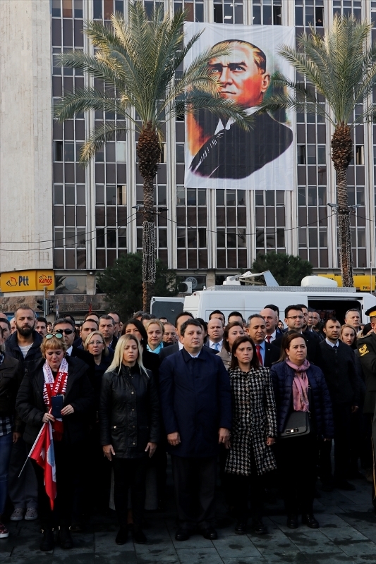 İzmir'de hayat durdu