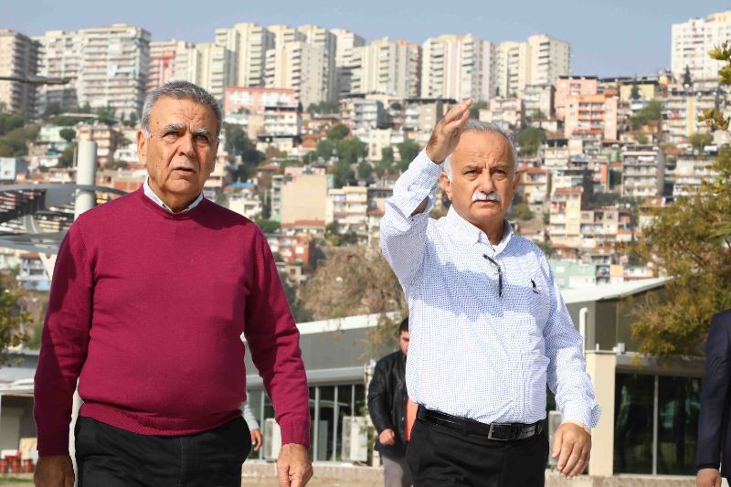 Kocaoğlu'ndan Karşıyaka ve Bayraklı mesaisi