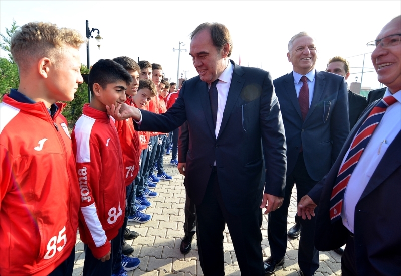 Yıldırım Demirören'den Altınordu'ya ziyaret