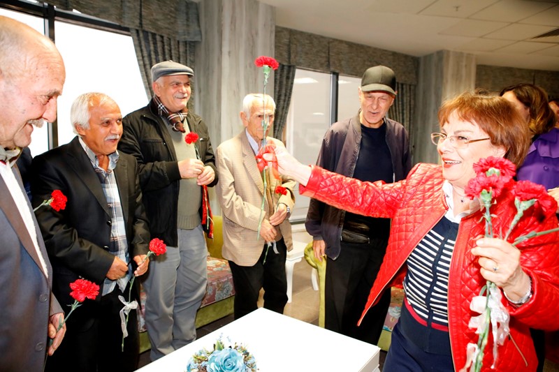 Başkan eşleri dayanışması