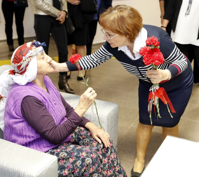 Başkan eşleri dayanışması