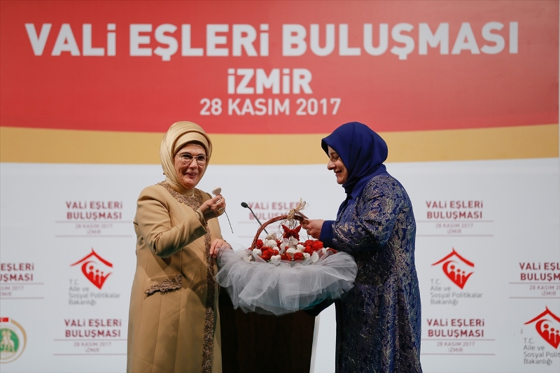 Emine Erdoğan İzmir'de