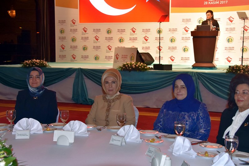 Emine Erdoğan İzmir'de