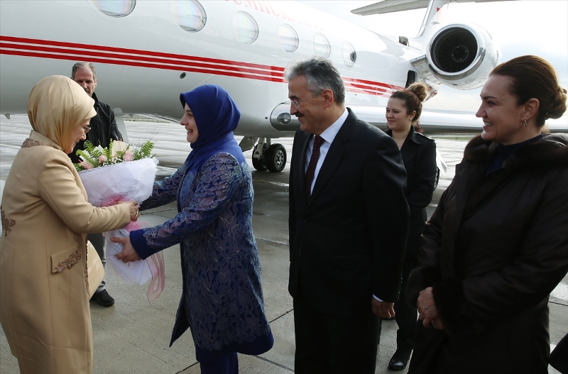 Emine Erdoğan İzmir'de