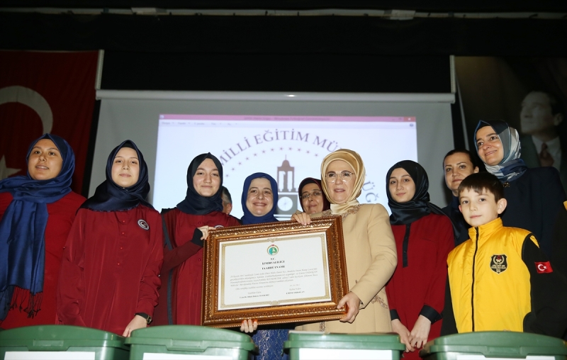 Emine Erdoğan İzmir'de