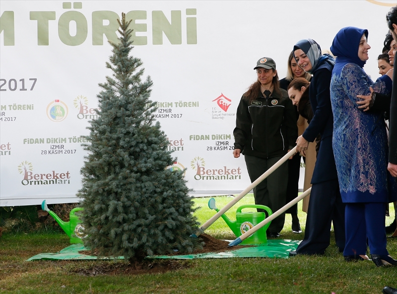 Emine Erdoğan İzmir'de