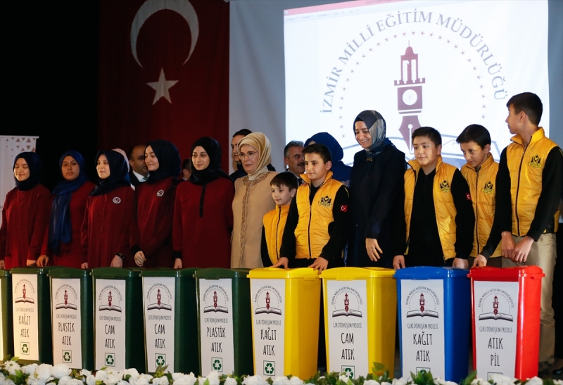 Emine Erdoğan İzmir'de
