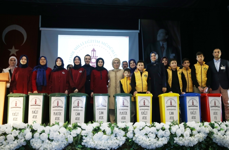 Emine Erdoğan İzmir'de