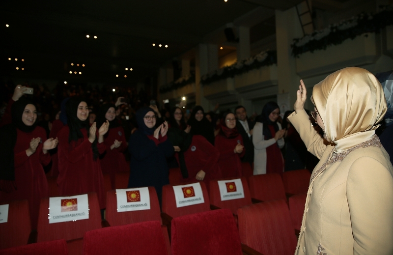 Emine Erdoğan İzmir'de