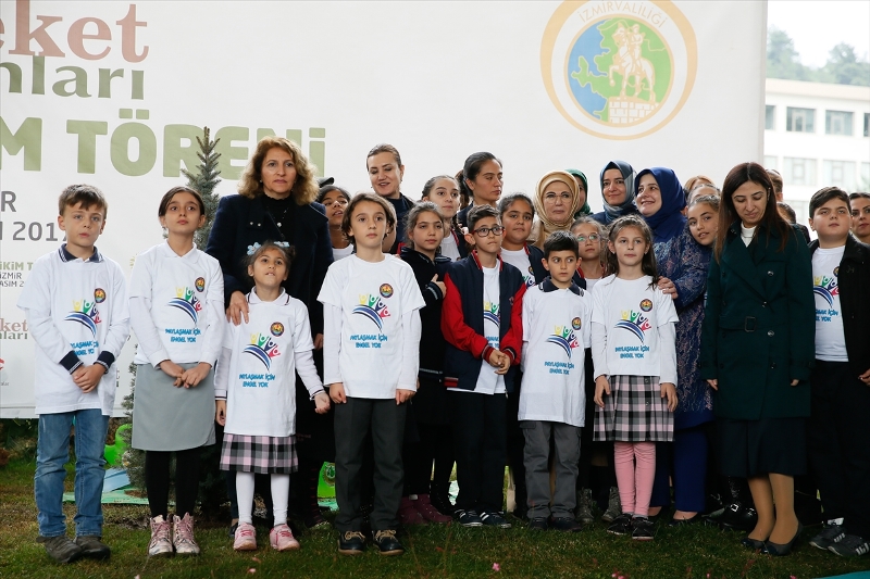 Emine Erdoğan İzmir'de