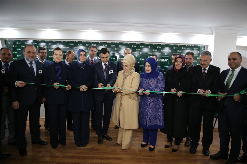 Emine Erdoğan İzmir'de