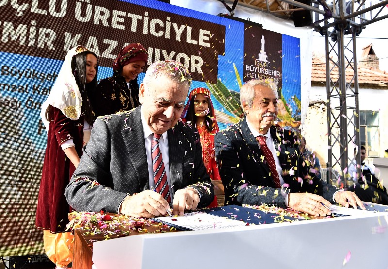 Gödence'de zeytinyağı bayramı
