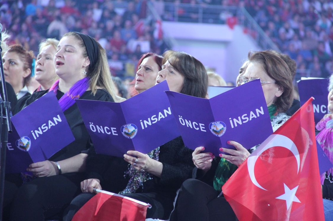 Eşitlik ve Adalet Kadın buluşması başladı