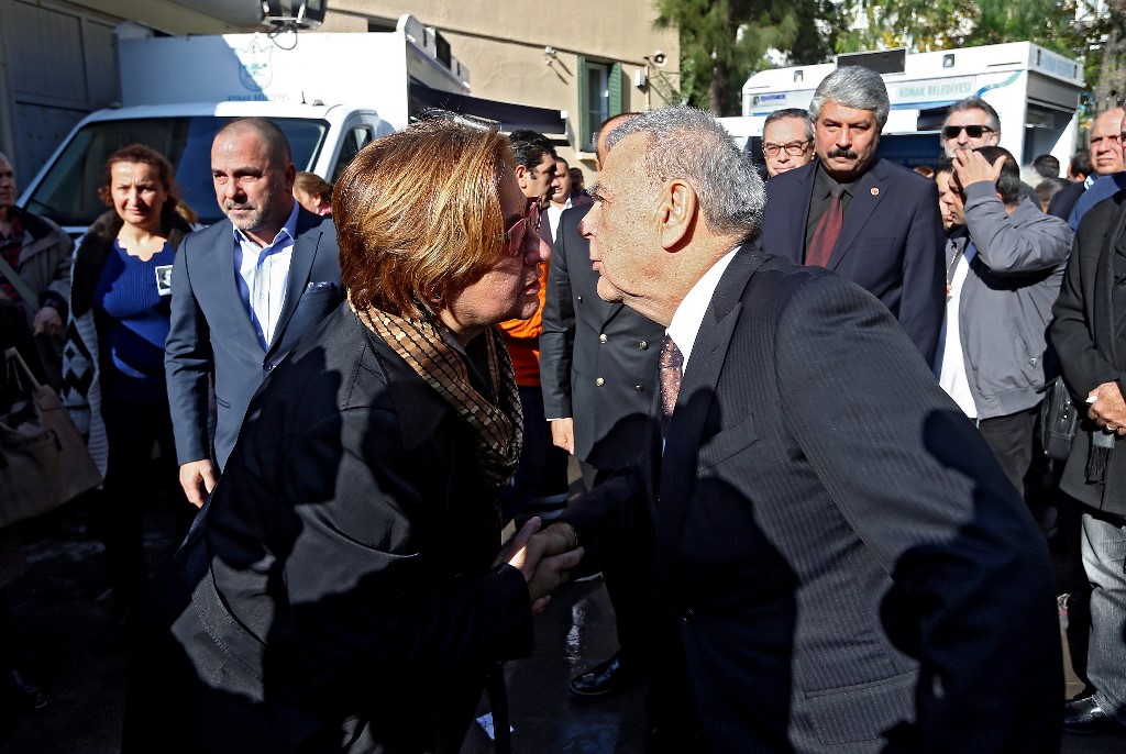 Başkan Pekdaş'ın anne acısı