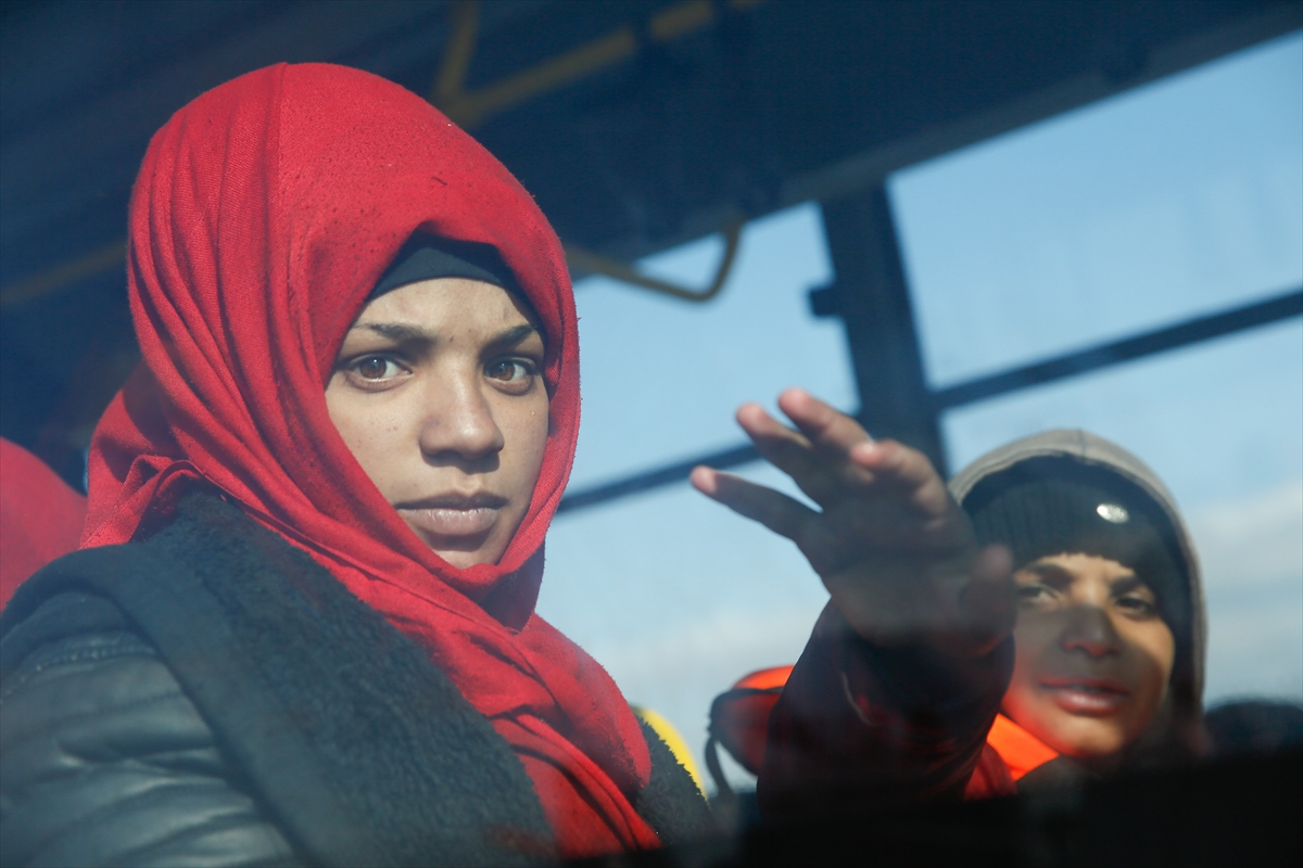 İzmir'de film gibi kurtarma operasyonu