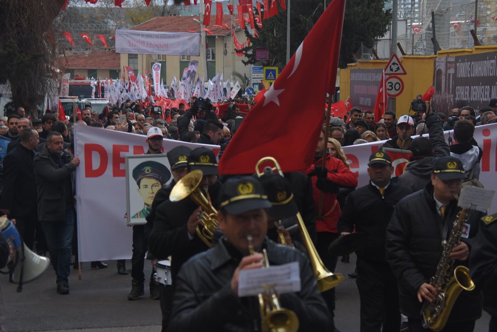 Devrim şehitleri anıldı