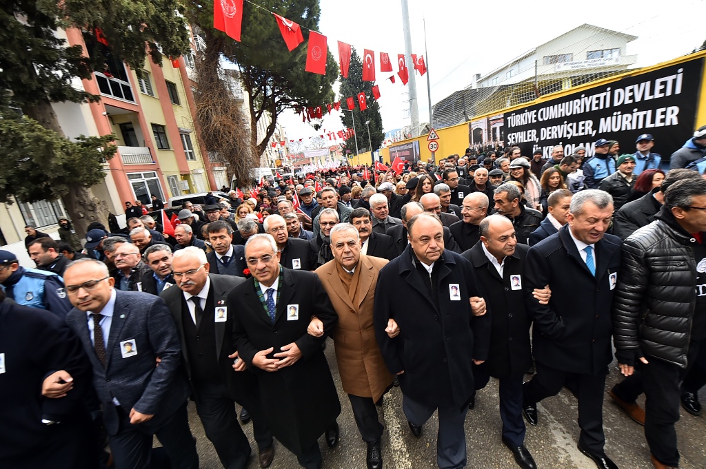 Devrim şehitleri anıldı