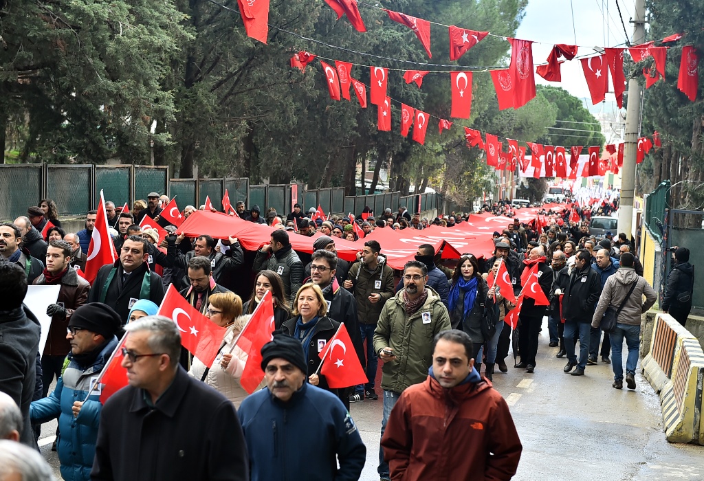 Devrim şehitleri anıldı
