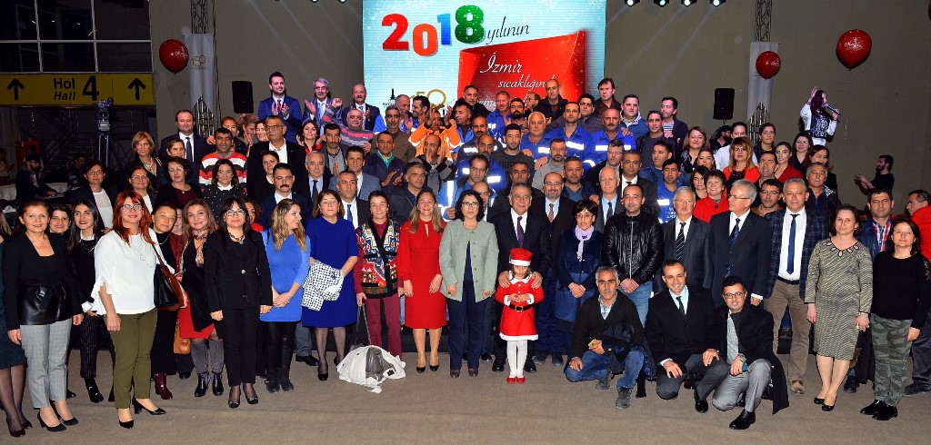 Büyükşehir personeli yılbaşı kutlamasında buluştu