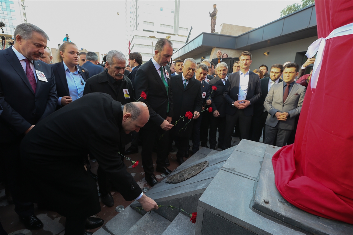 İzmir şehitleri anılıyor
