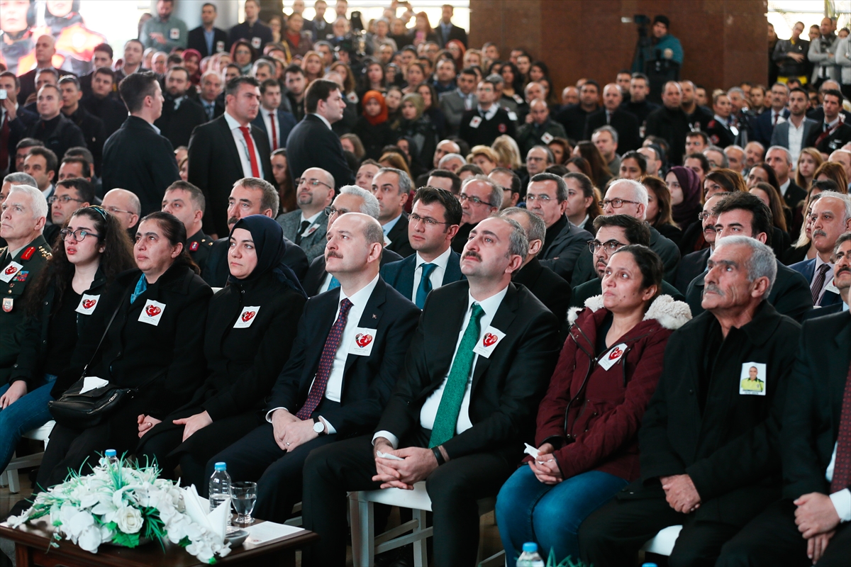 İzmir şehitleri anılıyor