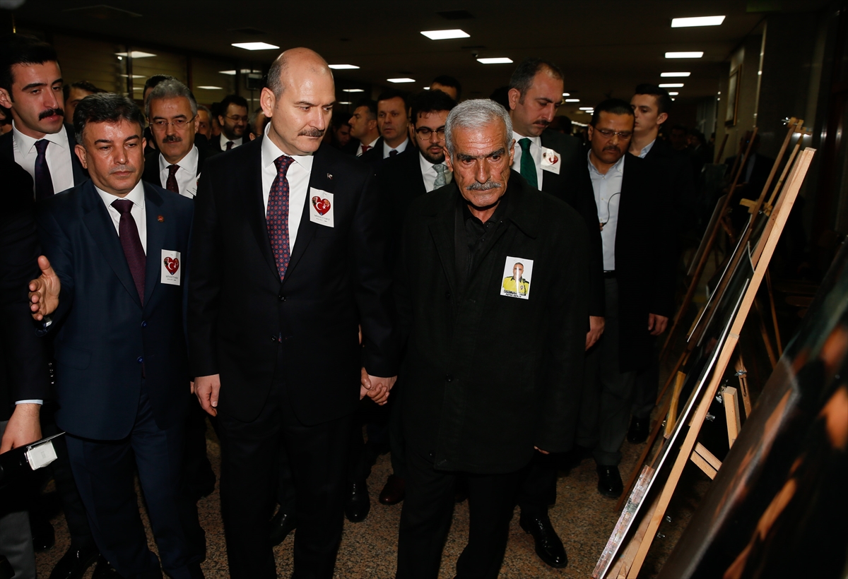 İzmir şehitleri anılıyor
