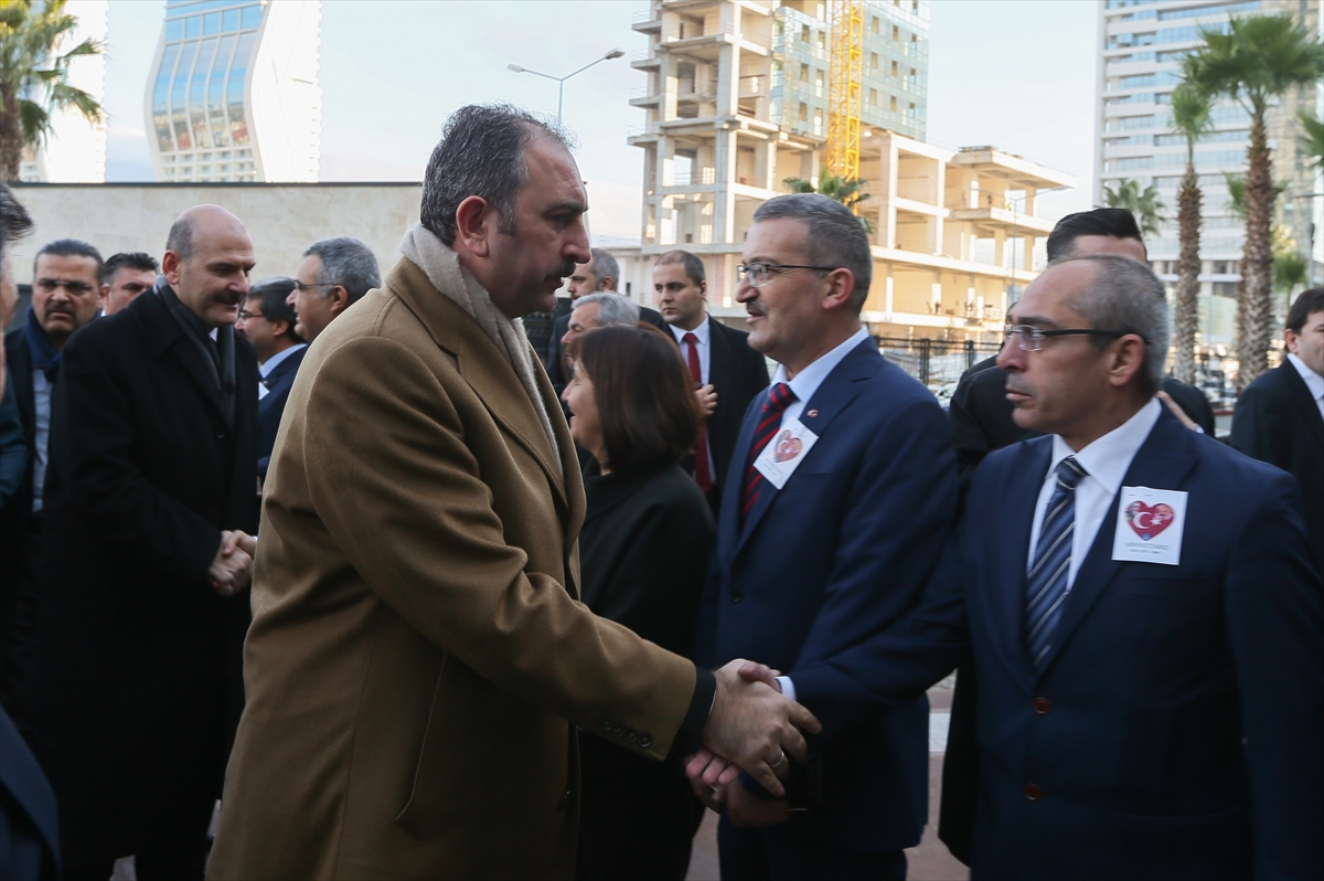 İzmir şehitleri anılıyor