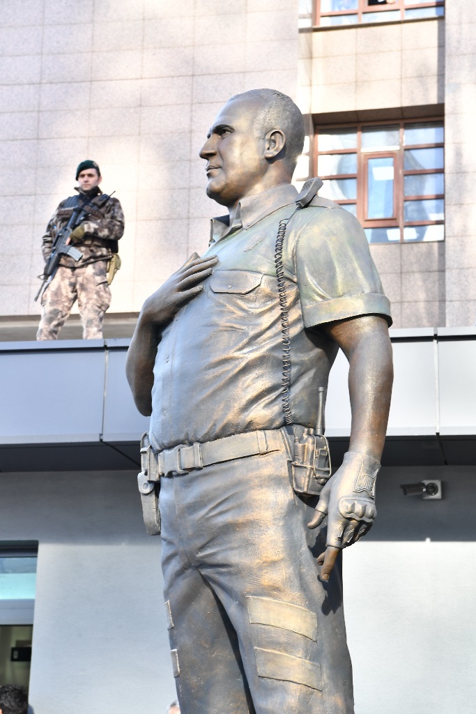 İzmir şehitleri anılıyor
