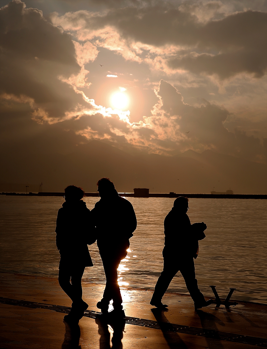 İzmir'de gün batımı