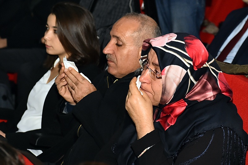 İzmir'de Devlet Övünç Madalyası töreni