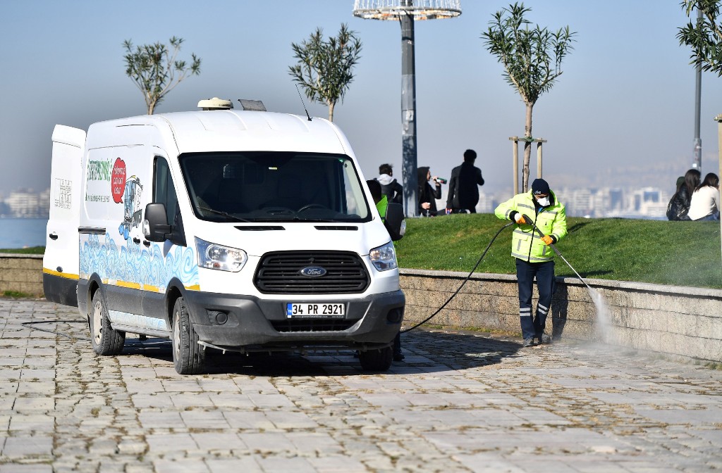 İzmir'de hayat normale döndü