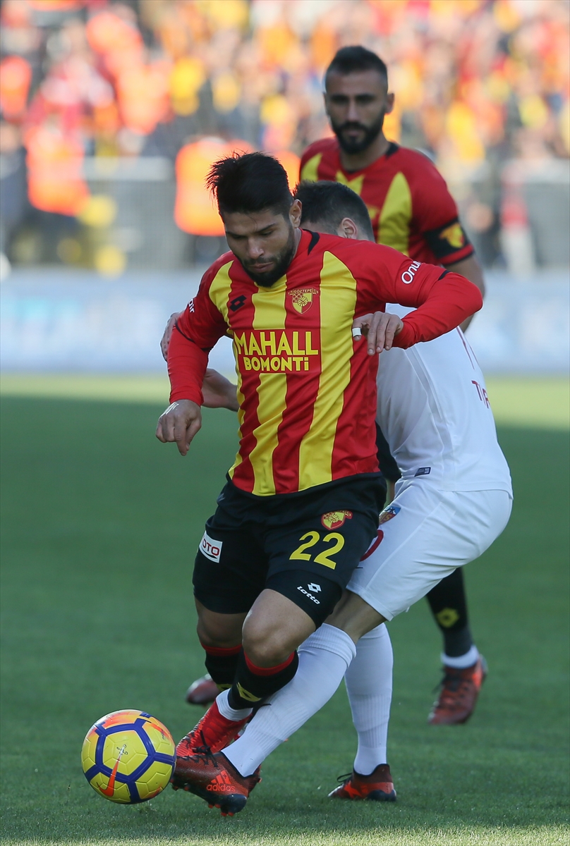 Göztepe Kayserispor'u ağırladı