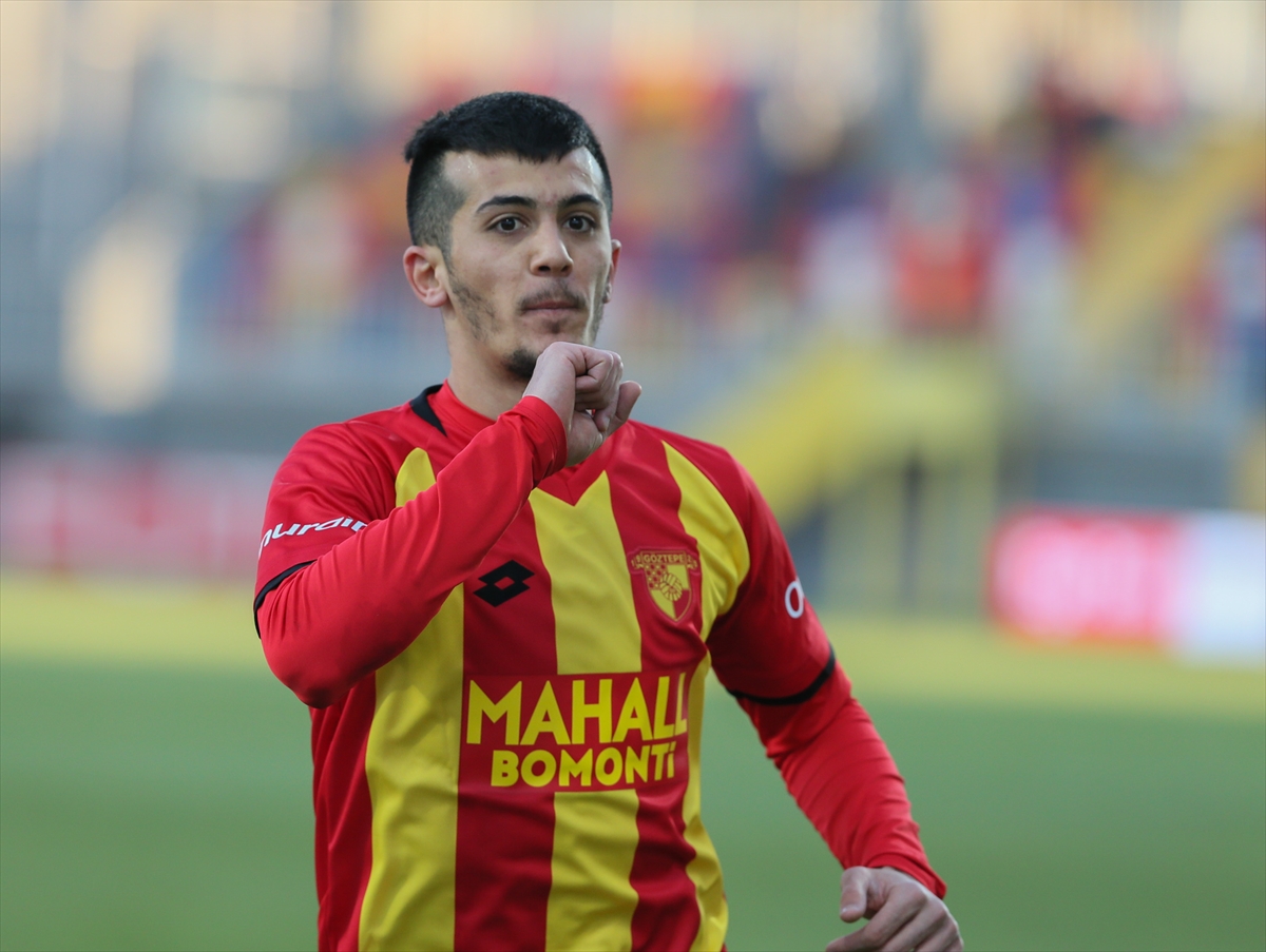 Göztepe Kayserispor'u ağırladı