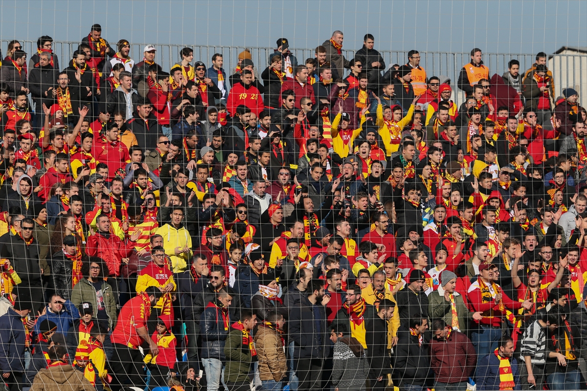 Göztepe Kayserispor'u ağırladı