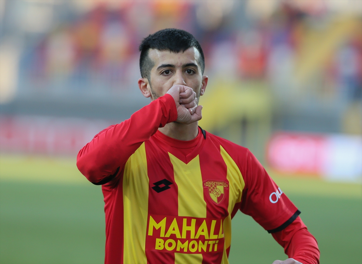 Göztepe Kayserispor'u ağırladı