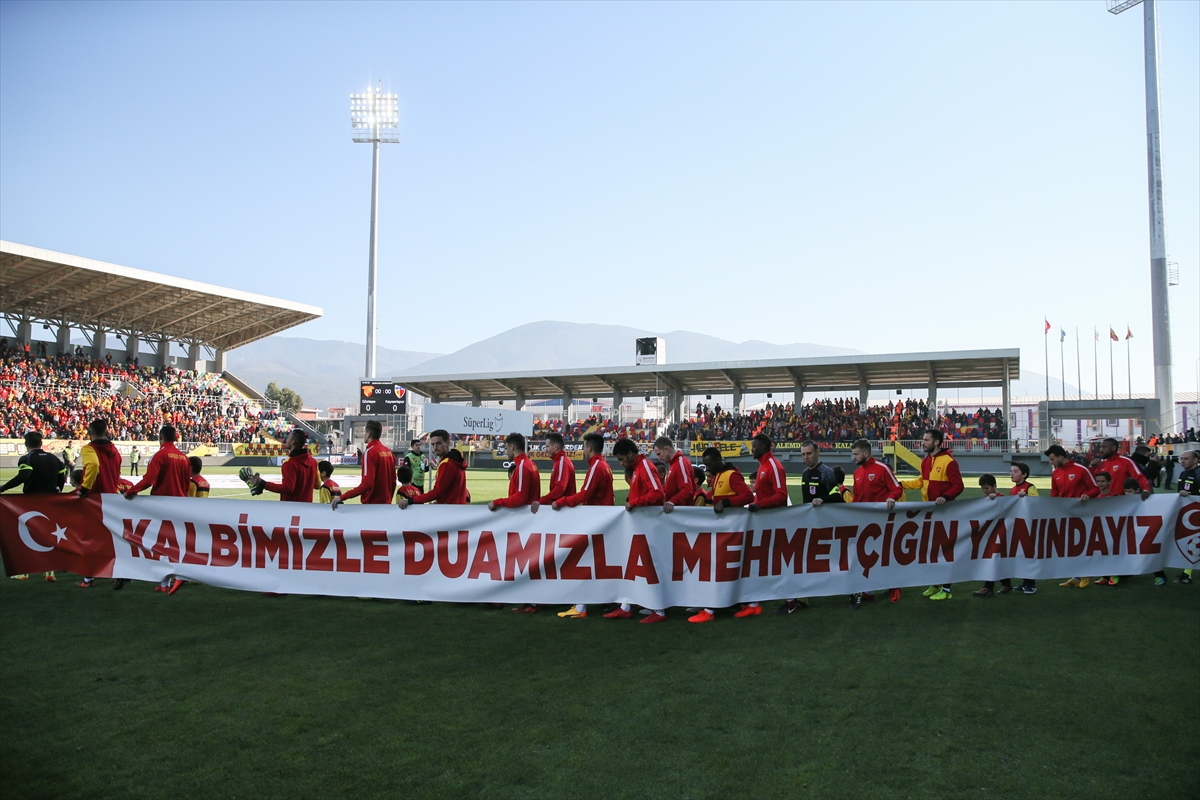 Göztepe Kayserispor'u ağırladı