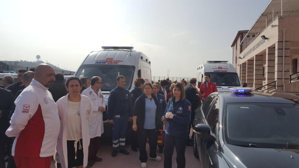 İzmir'de okulda doğalgaz patlaması