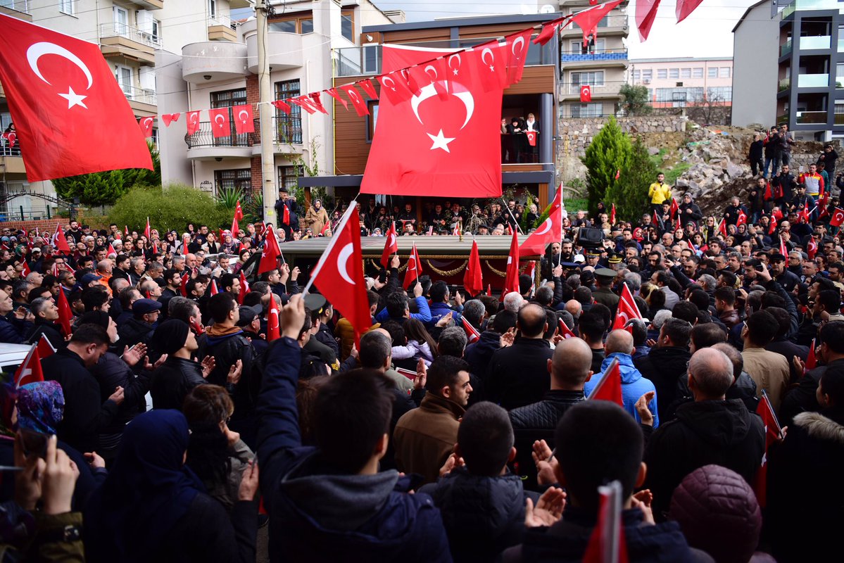 Şehit Pilot Yüzbaşı Karaman son yolculuğuna uğurlandı