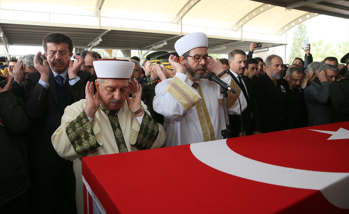 Şehit Pilot Yüzbaşı Karaman son yolculuğuna uğurlandı