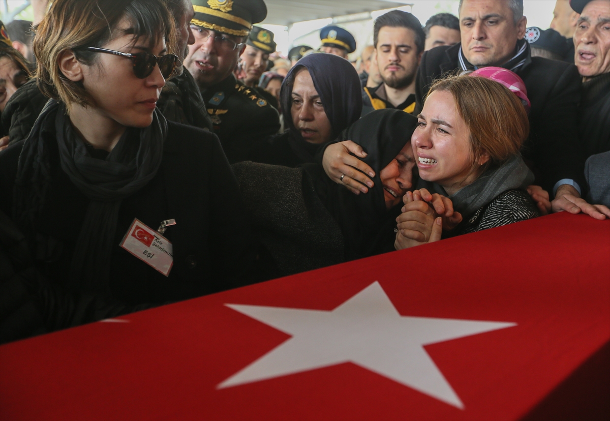 Şehit Pilot Yüzbaşı Karaman son yolculuğuna uğurlandı