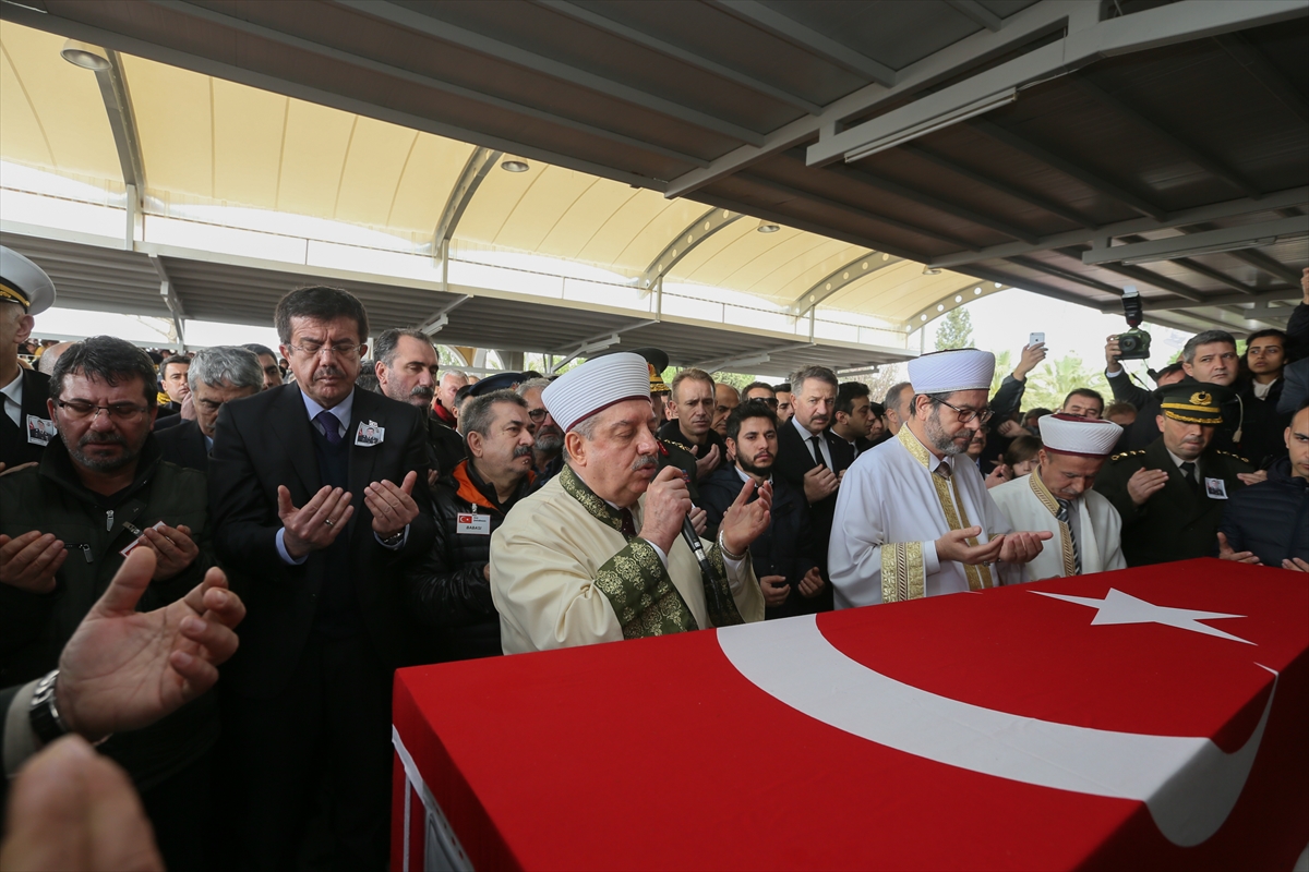 Şehit Pilot Yüzbaşı Karaman son yolculuğuna uğurlandı