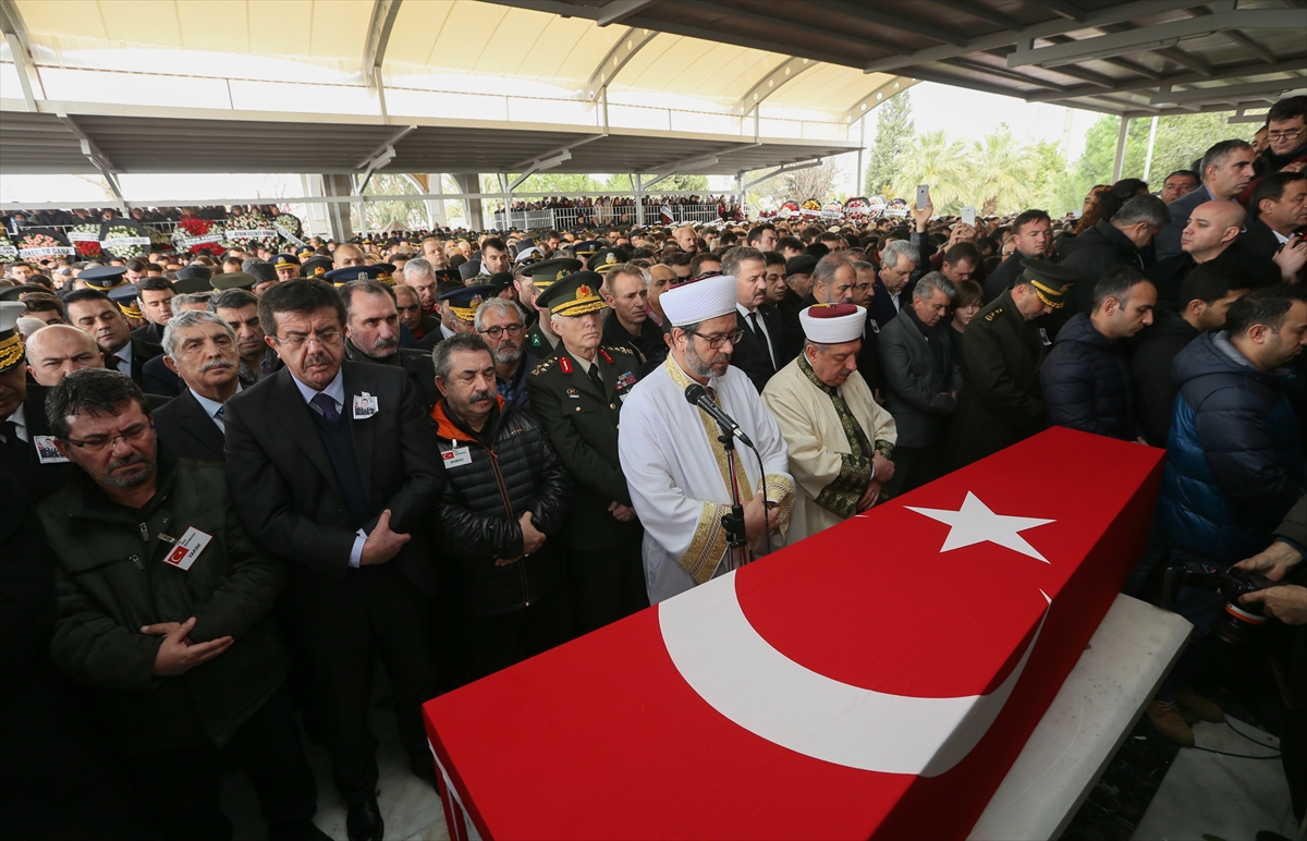 Şehit Pilot Yüzbaşı Karaman son yolculuğuna uğurlandı