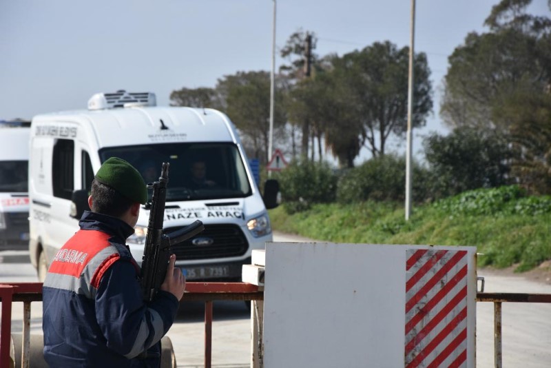 İzmir'de askeri eğitim uçağı düştü: 2 şehit