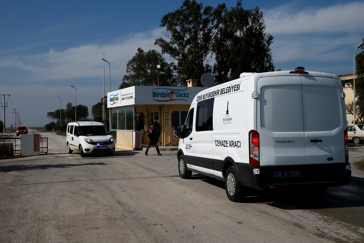 İzmir'de askeri eğitim uçağı düştü: 2 şehit