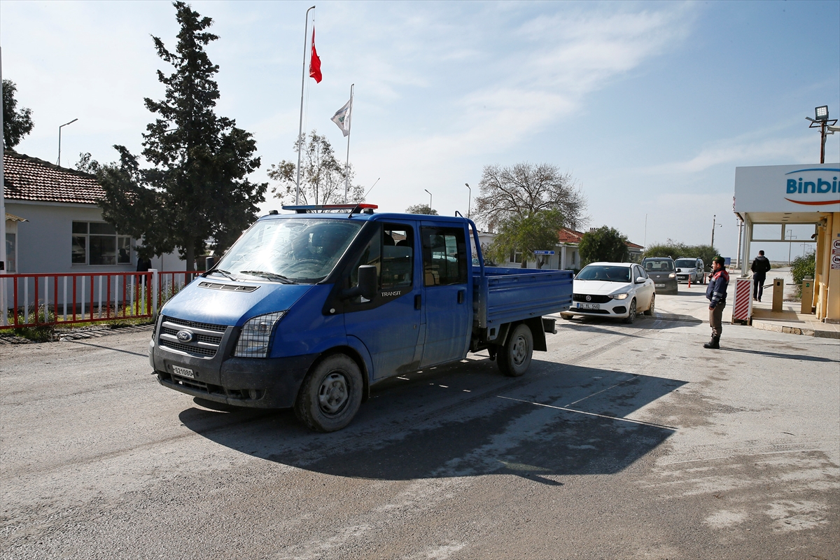 İzmir'de askeri eğitim uçağı düştü: 2 şehit